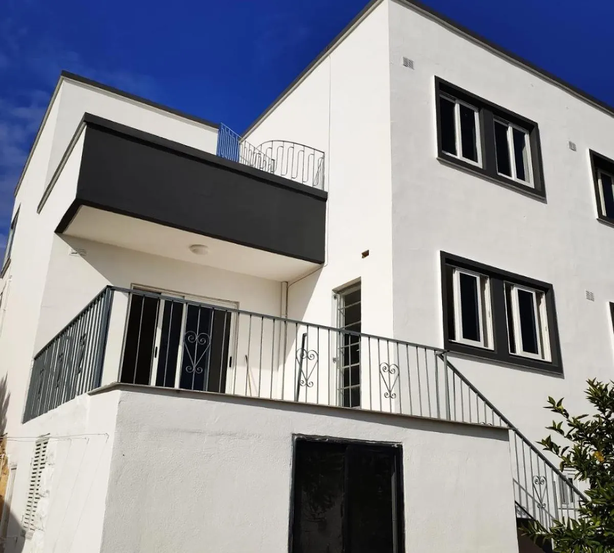 The Students House Hostel Saint Julian's