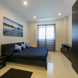 Instyle San Ġiljan