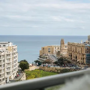 Sea View 2 Bedrooms 2 Bathrooms, 2 Minutes Away From The Sea St. Julian's
